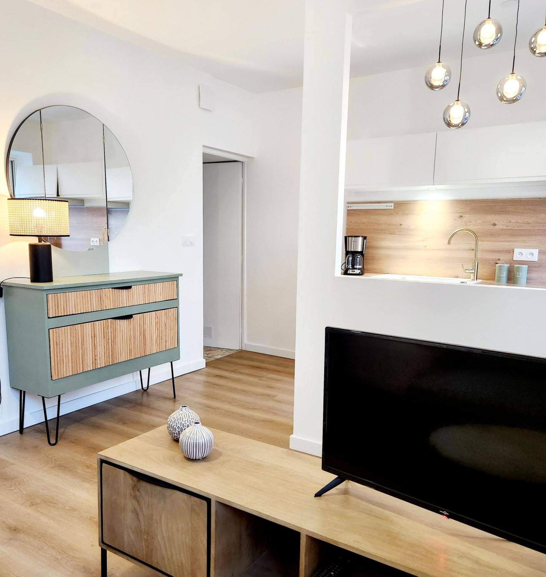 Apartment Le 56, Calme, Entre Et - Sejouraixlesbains