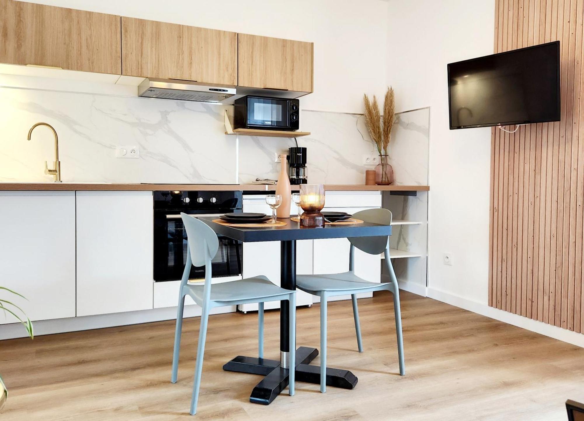 Apartment Le 56, Calme, Entre Et - Sejouraixlesbains *